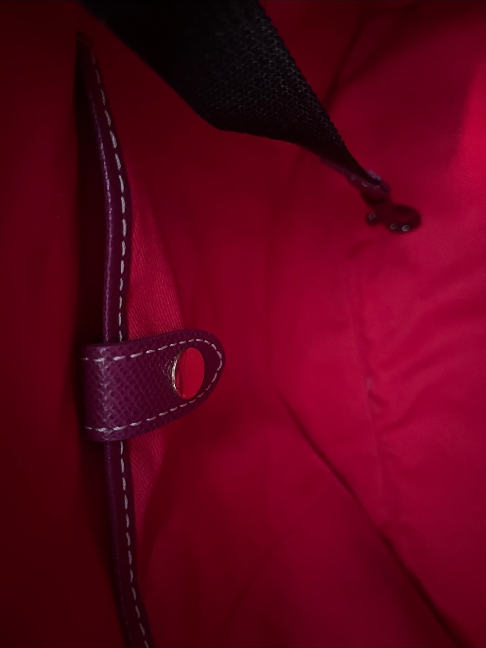EUC Beautiful  Dooney and Bourke magenta large tote bag. - Picture 9 of 10